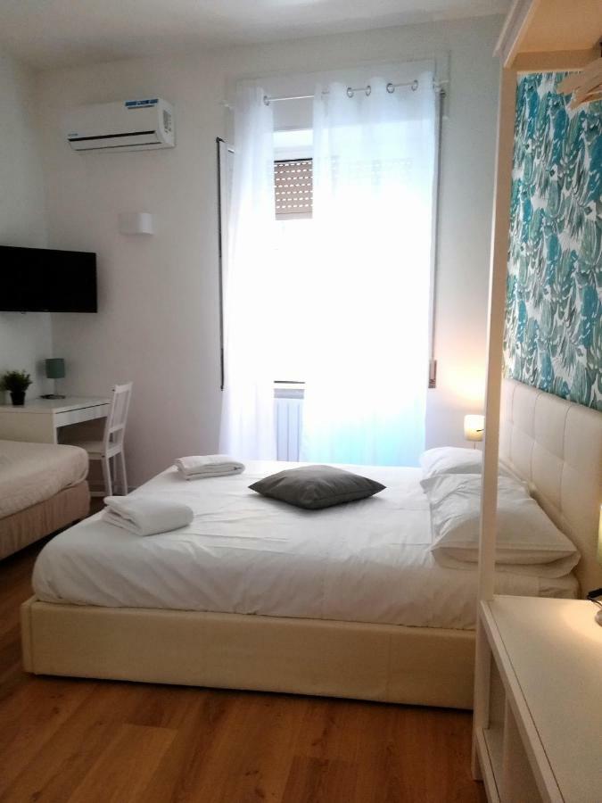 Talismano Luxury Rooms&apartments 2* Napoli